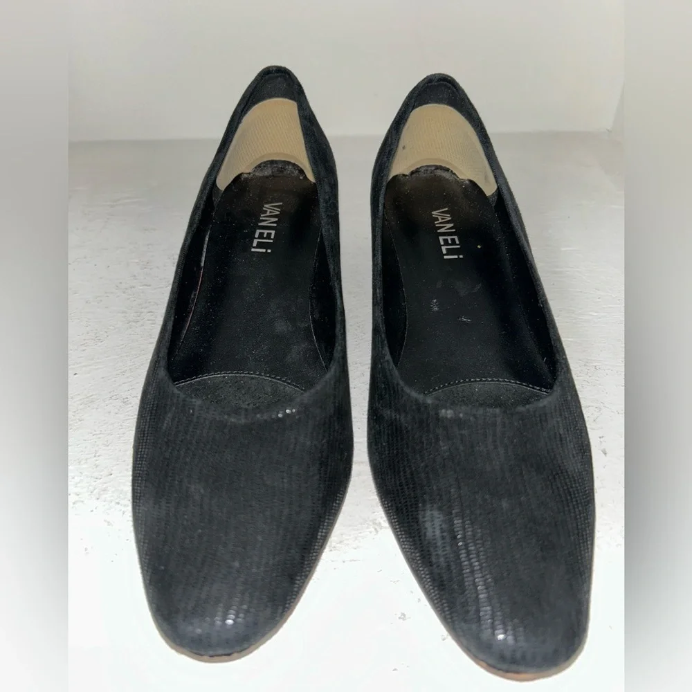 Vaneli Black Textured Flats